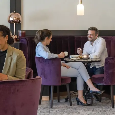 Maritim Szálloda 4*