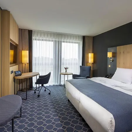 Maritim 4* إنغولشتات