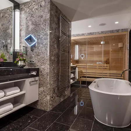 Maritim 4* إنغولشتات